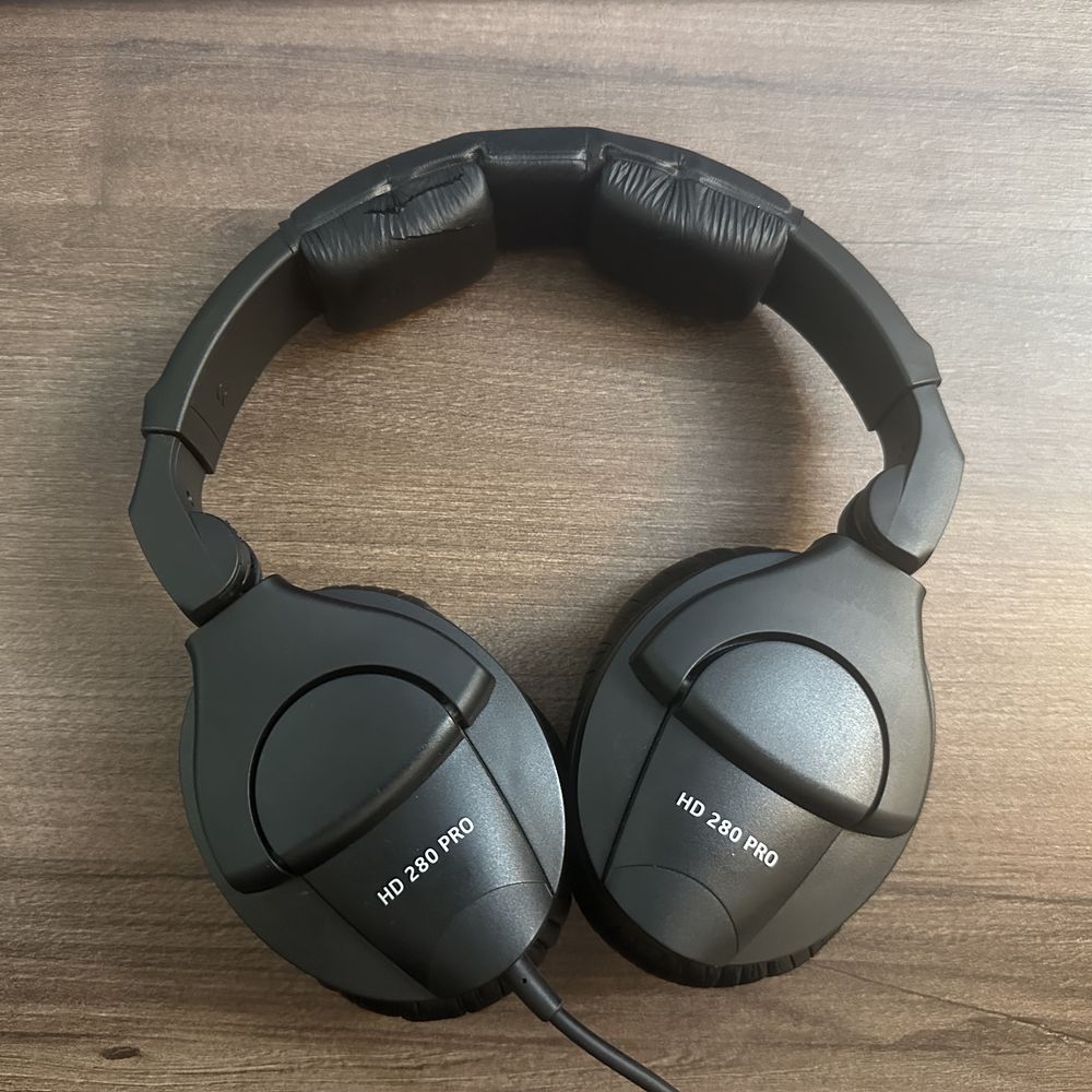 Sennheiser HD280 PRO - мониторни слушалки
