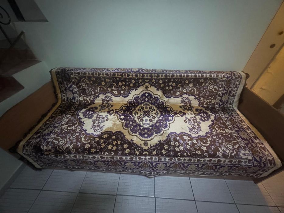 Продам диван -кровать откидной матрас 195*80