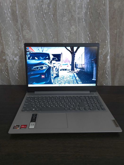Ноутбук Lenovo Ideapad 3 / Ryzen 3 / RAM 8 Gb / FullHD экран
