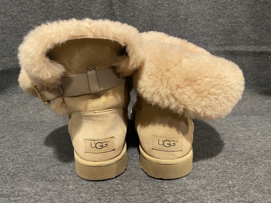 UGG dama in stare exceptionala
