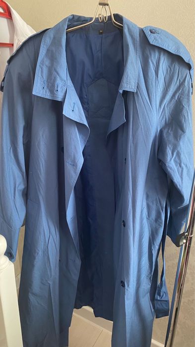 Женский плащ.