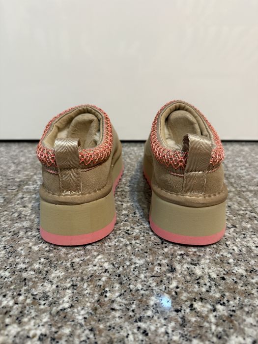 UGG Tazz Love’25