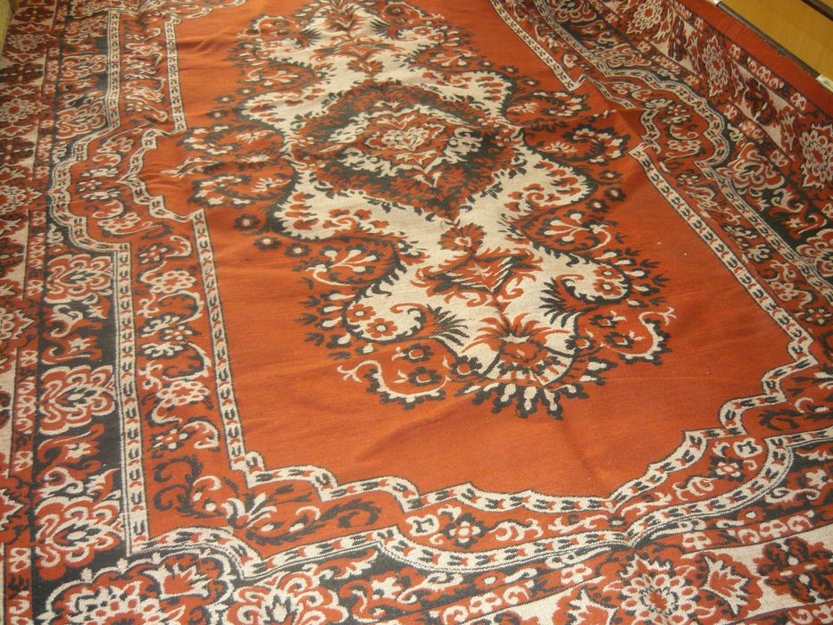 Български килим - нов