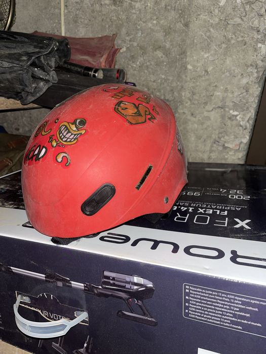 Schiuri,clapari,bete,casca si patine pentru copii