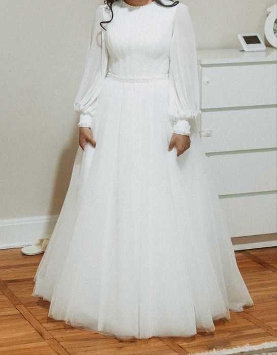 Rochie de mireasa superba