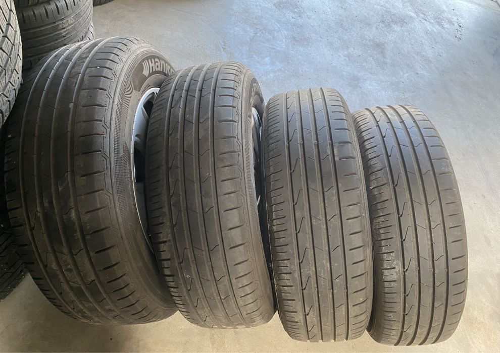 Jante aliaj R16 5x112 cu anvelope vara 215 65 16