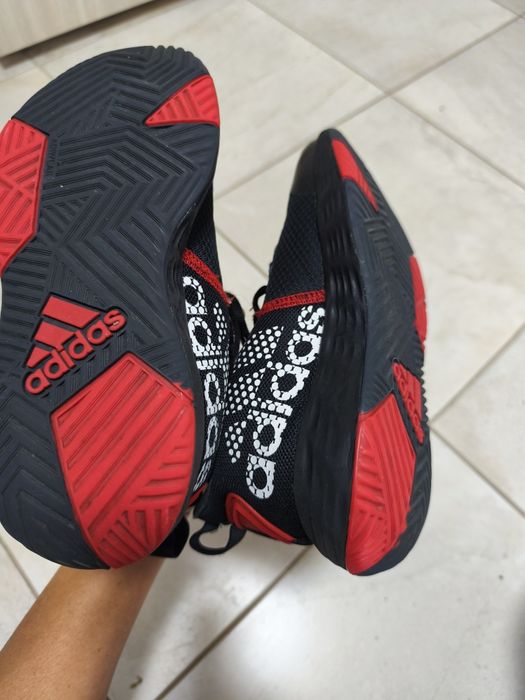 Детски маратонки Adidas 36. 2/3