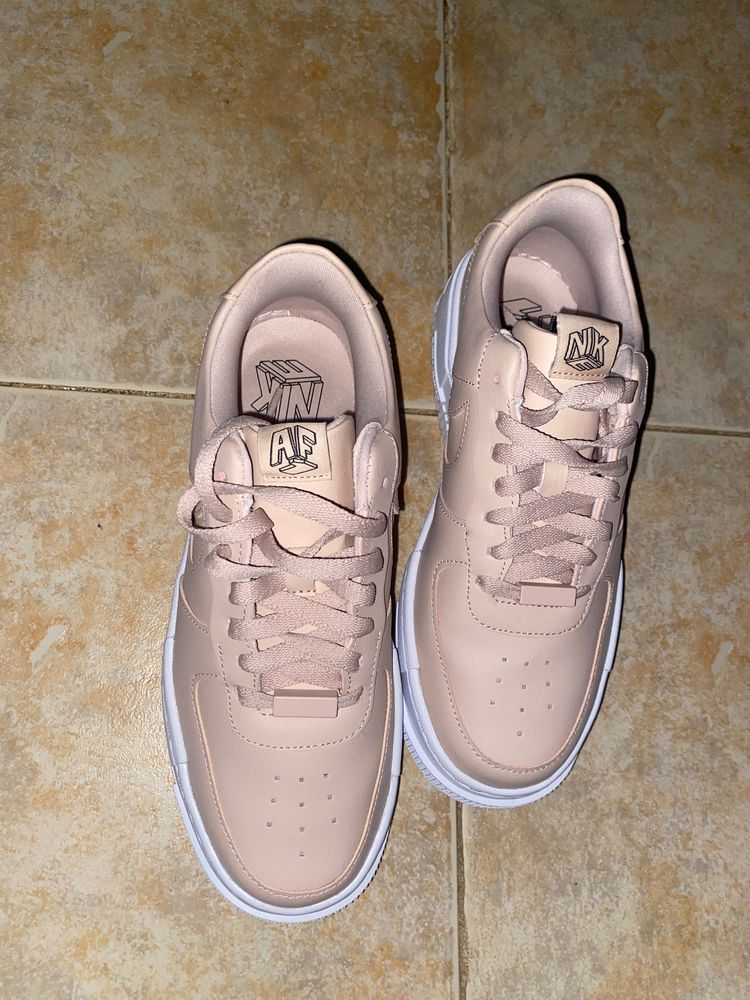 Nike AirForce Pixel1