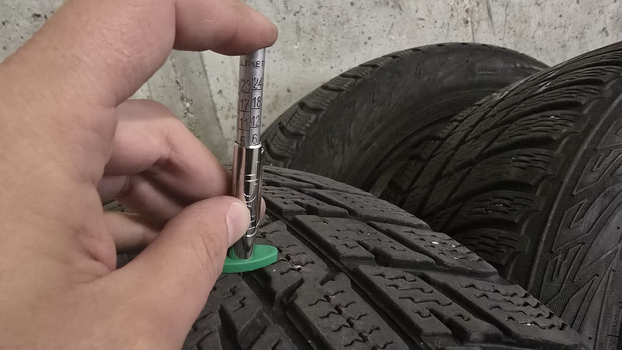 Зимни Nokian WR SUV3 235/55/18 DOT20