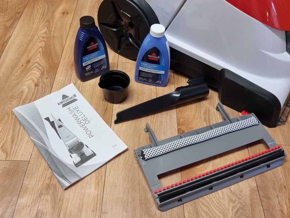 Aspirator profesional cu spalare Bissell power wash delux