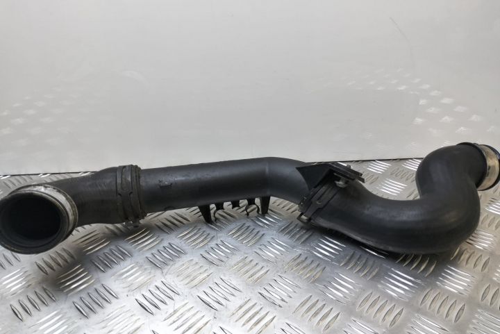 Tub intercooler  tubulatura 3c0145770b Volkswagen VW Passat B6 seria