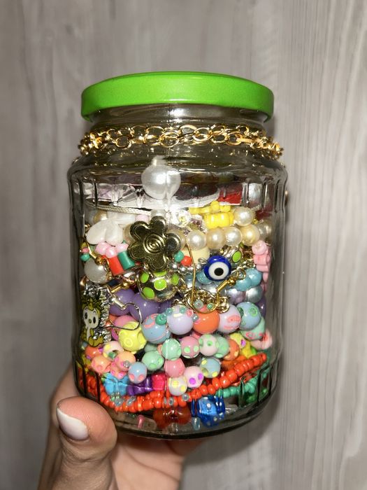 Буркан с бижута