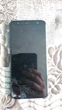 telefon Samsung j6+ (pentru piese sau se poate repara)