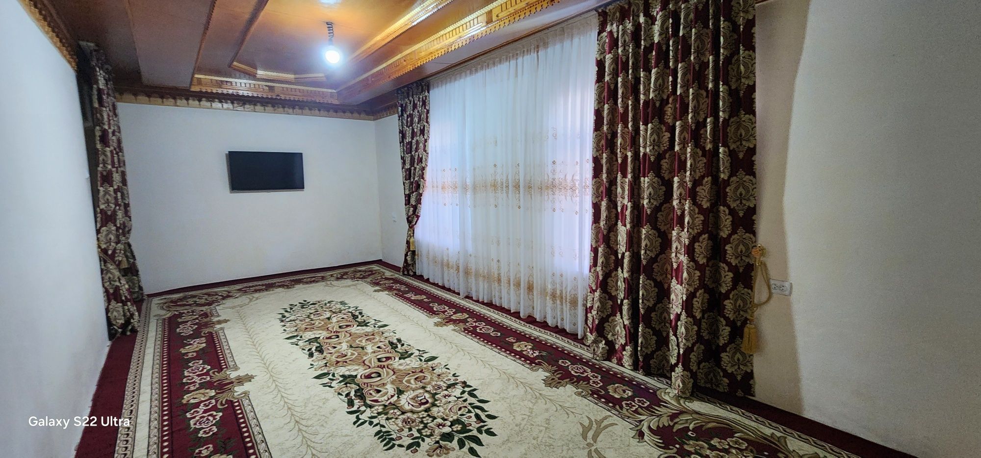 Oq tosh dacha basseyn tapchan