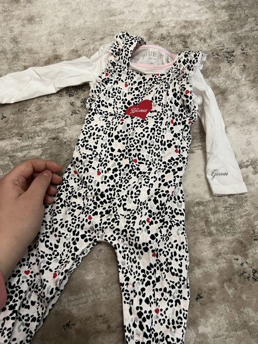 Дрехи на Гуес Найк