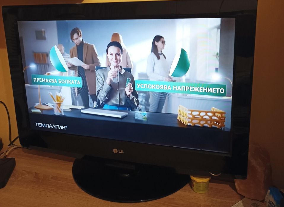 Телевизор LG 32 инча