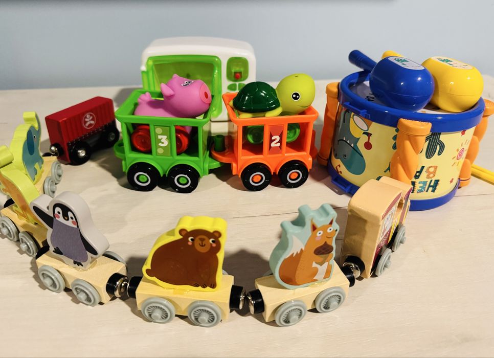 Лот     играчки бебешки