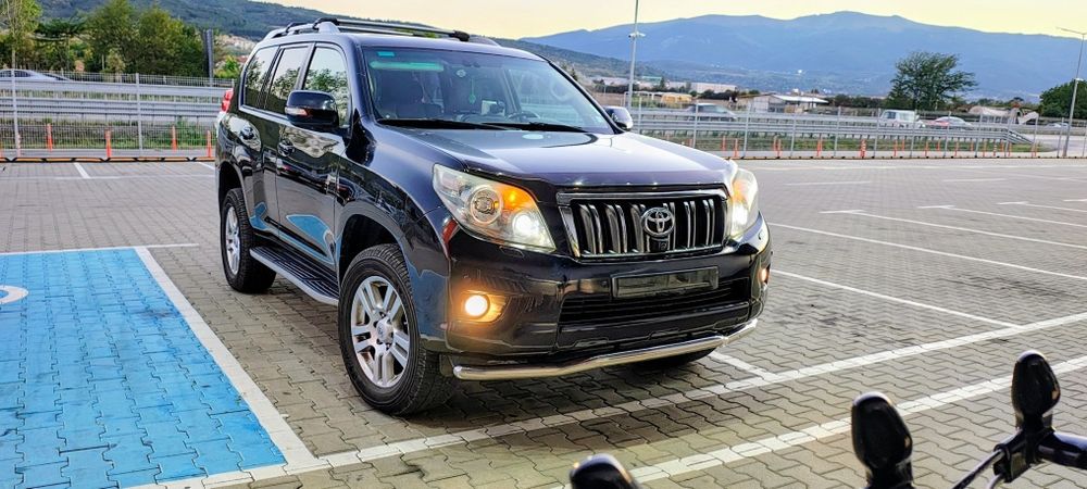 Toyota Land Cruiser 150