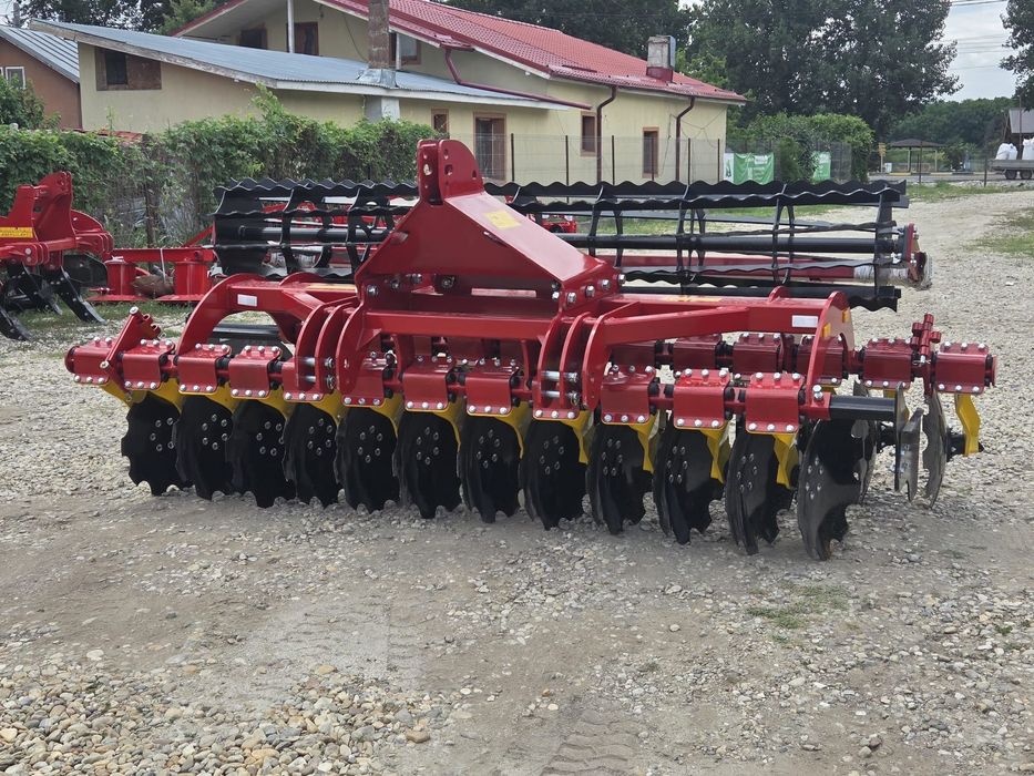 STRUMIK Disc agricol/Disc polonez/Grapa cu discuri/Teradisc Disc polonez/ Grapă cu discuri/ Terradisc coarda