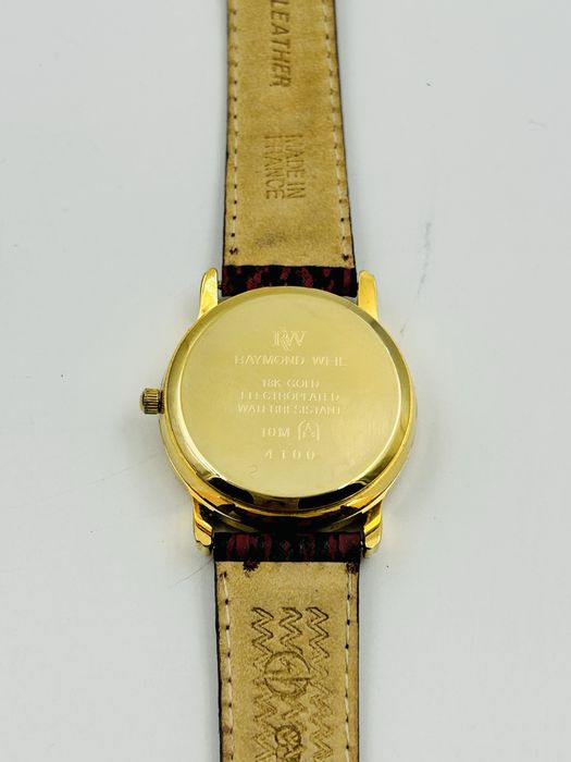 Елегантен часовник Raymond Weil