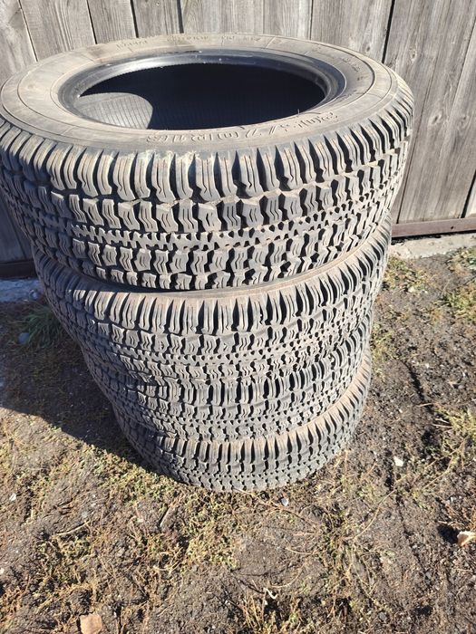 Продам резину всесезонка Кама 205/70/16