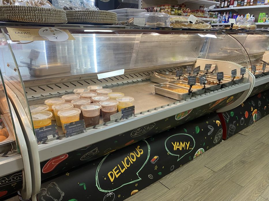 Хладилна витрина