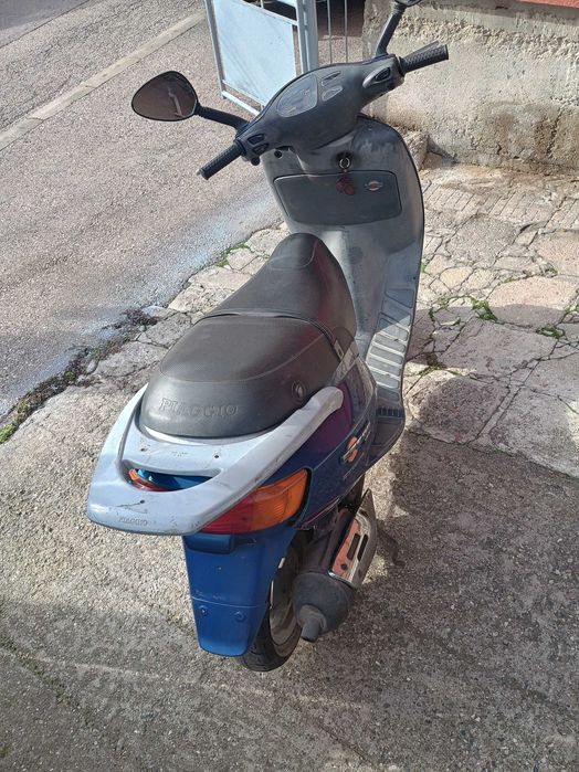Piaggio sfera 125