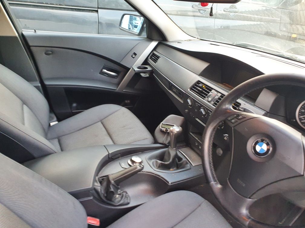 Dezmembrez BMW 520i, 520d e60 2005