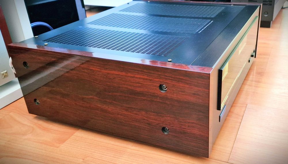 Amplificator DENON POA-1500,2x150w, VU-metre