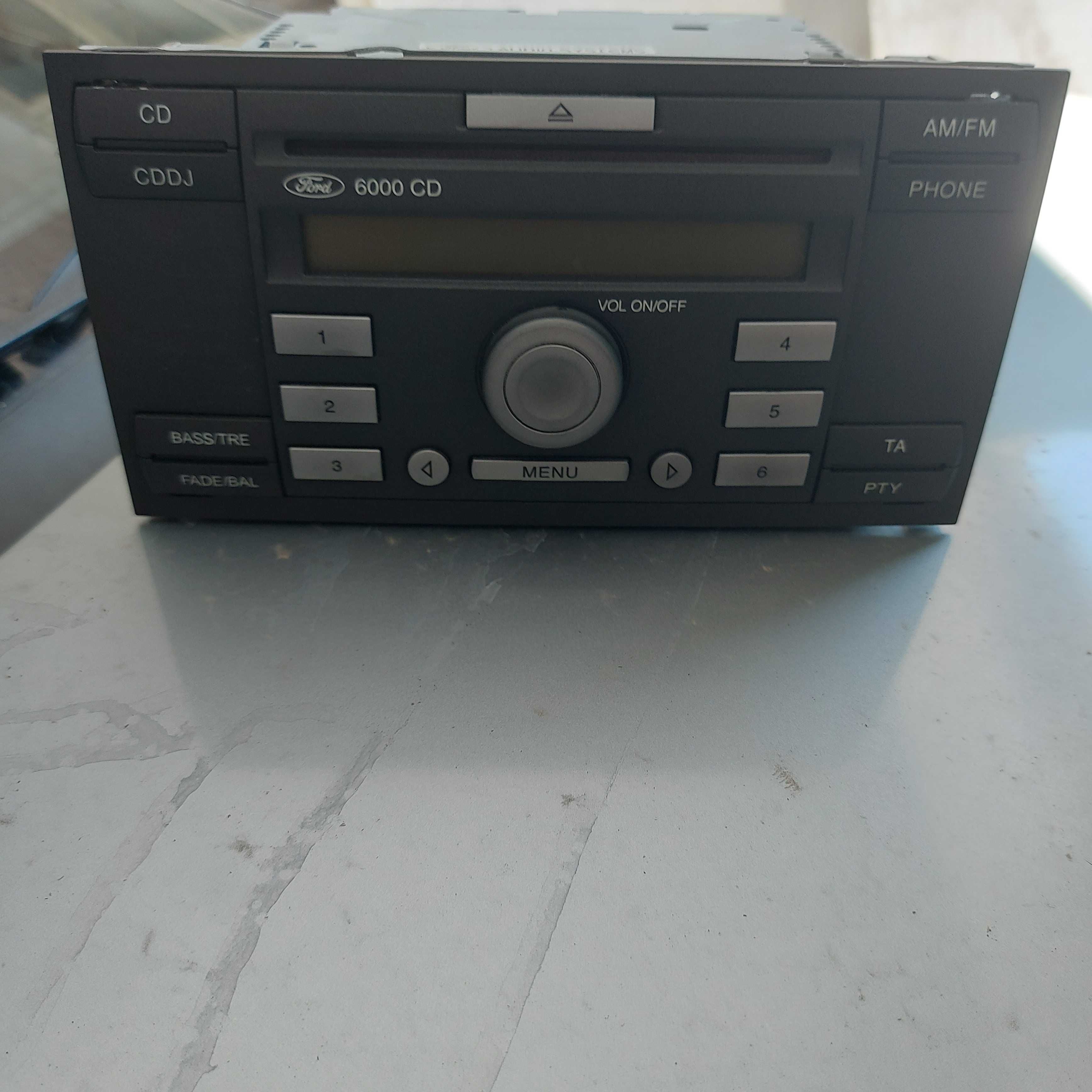 Радио и CD оргинално от Ford Focus мк2