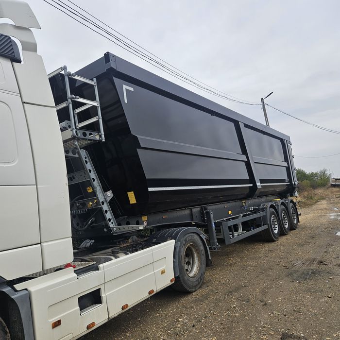 Volvo / Schmitz !!! Vand ansamblu basculabil cap tractor si semiremorc