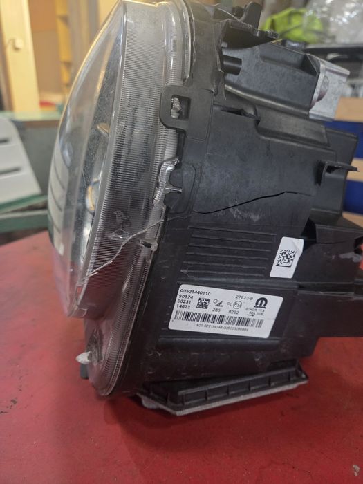 Ляв фар Full LED Jeep Renegade 2020г.