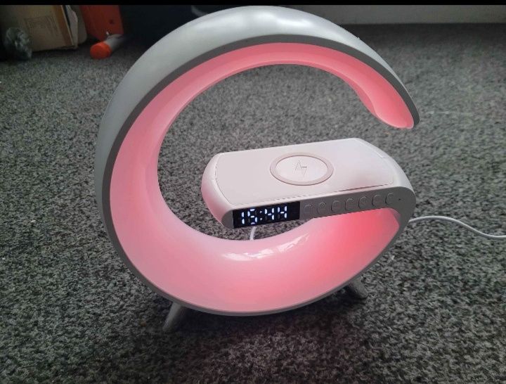 Large G Smart Light Wireless Charging Speaker NEW