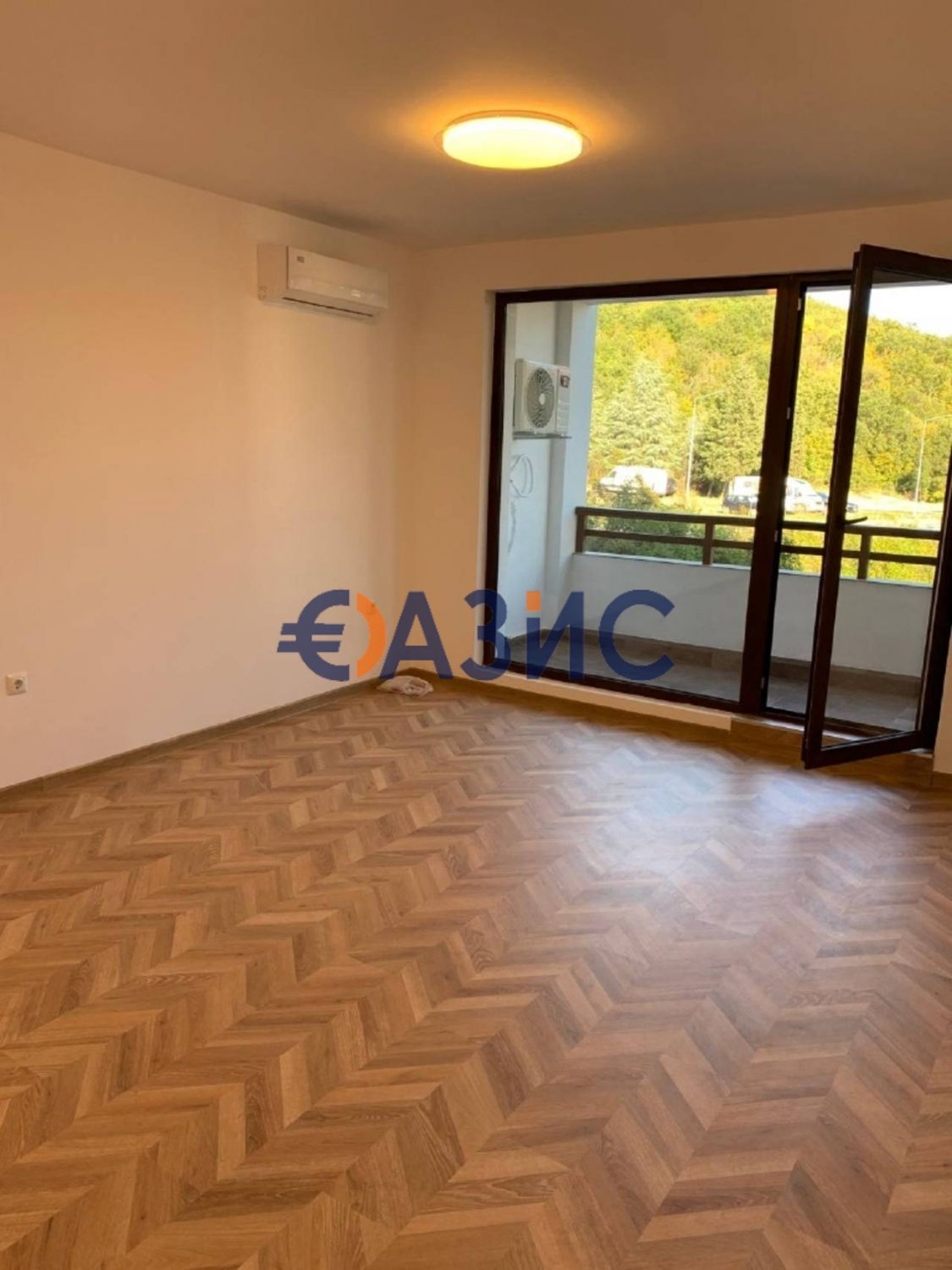 Нов апартамент с 2 спални и паркомясто в комплекс "Етера 4", Свети