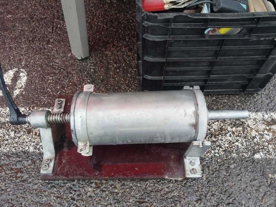 Carnațar fier pretfix