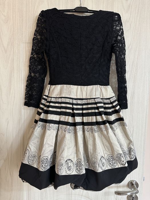 Официална рокля с дантела