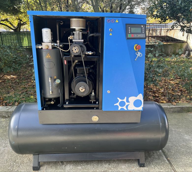 Винтов компресор Abac Formula 7.5kw с ресивър 500lt и вграден сушител