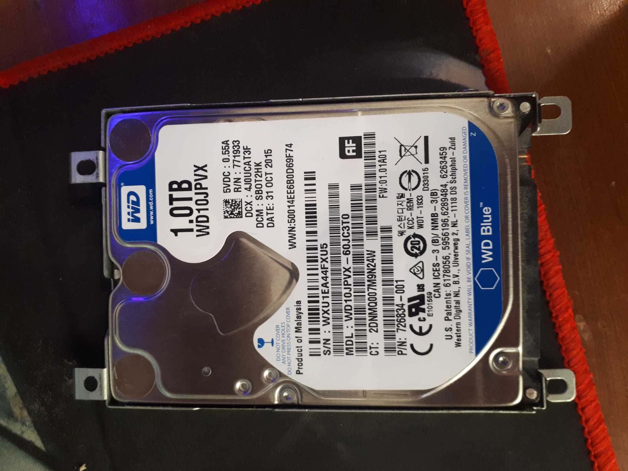 Hard disk WD Blue WD10JPVX 1.0 TB memorie