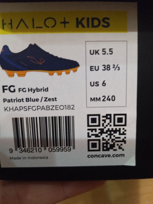 Ghete de fotbal originale