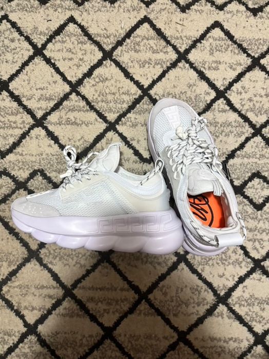 Versace Chain reaction