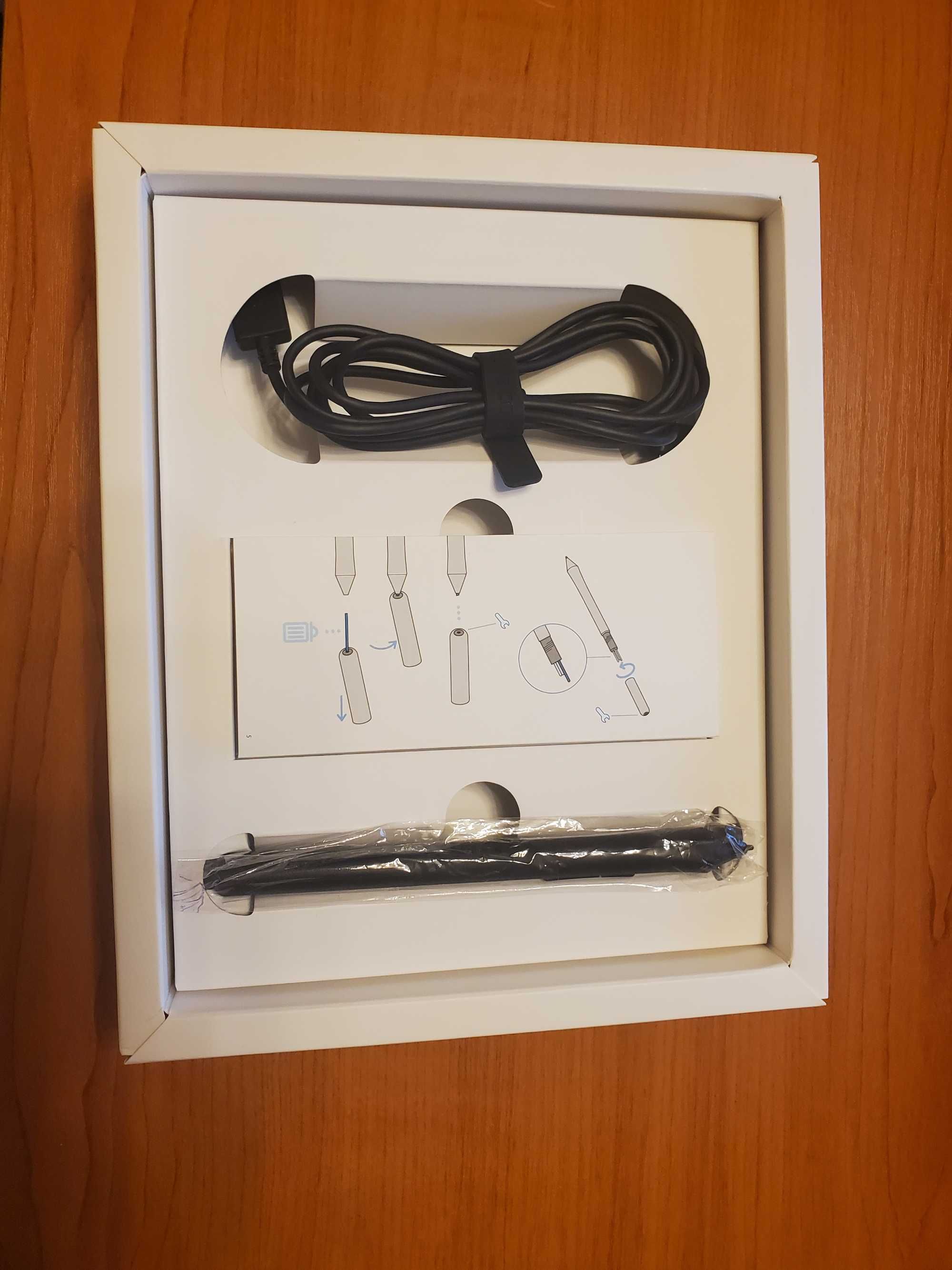 Графичен таблет Wacom Intuos S Bluetooth Pistachio