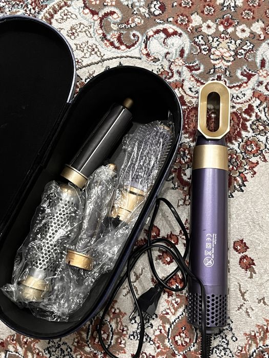 Продам фен-дайсон