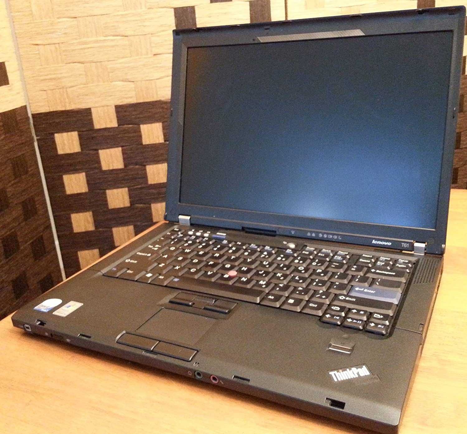 Продавам лаптоп Lenovo ThinkPad T61