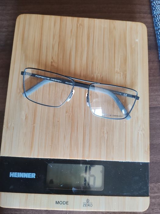 50% reducere! Rama Lux ochelari unisex NOI, Porsche Design, din Italia