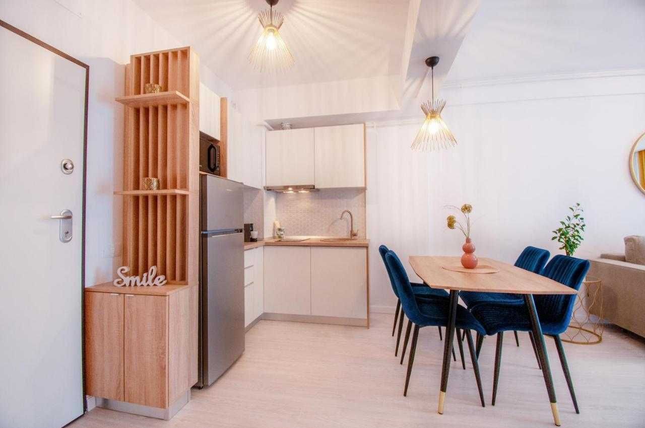 Apartament cu 2 camere, vedere la mare, Mamaia Nord, la 50 m de plajă