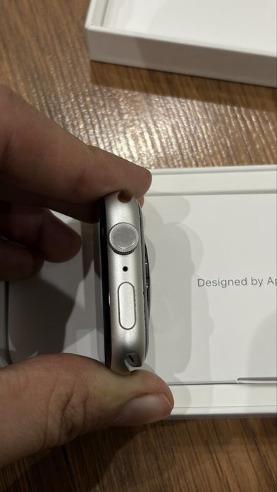 Apple Watch 9 series 45m