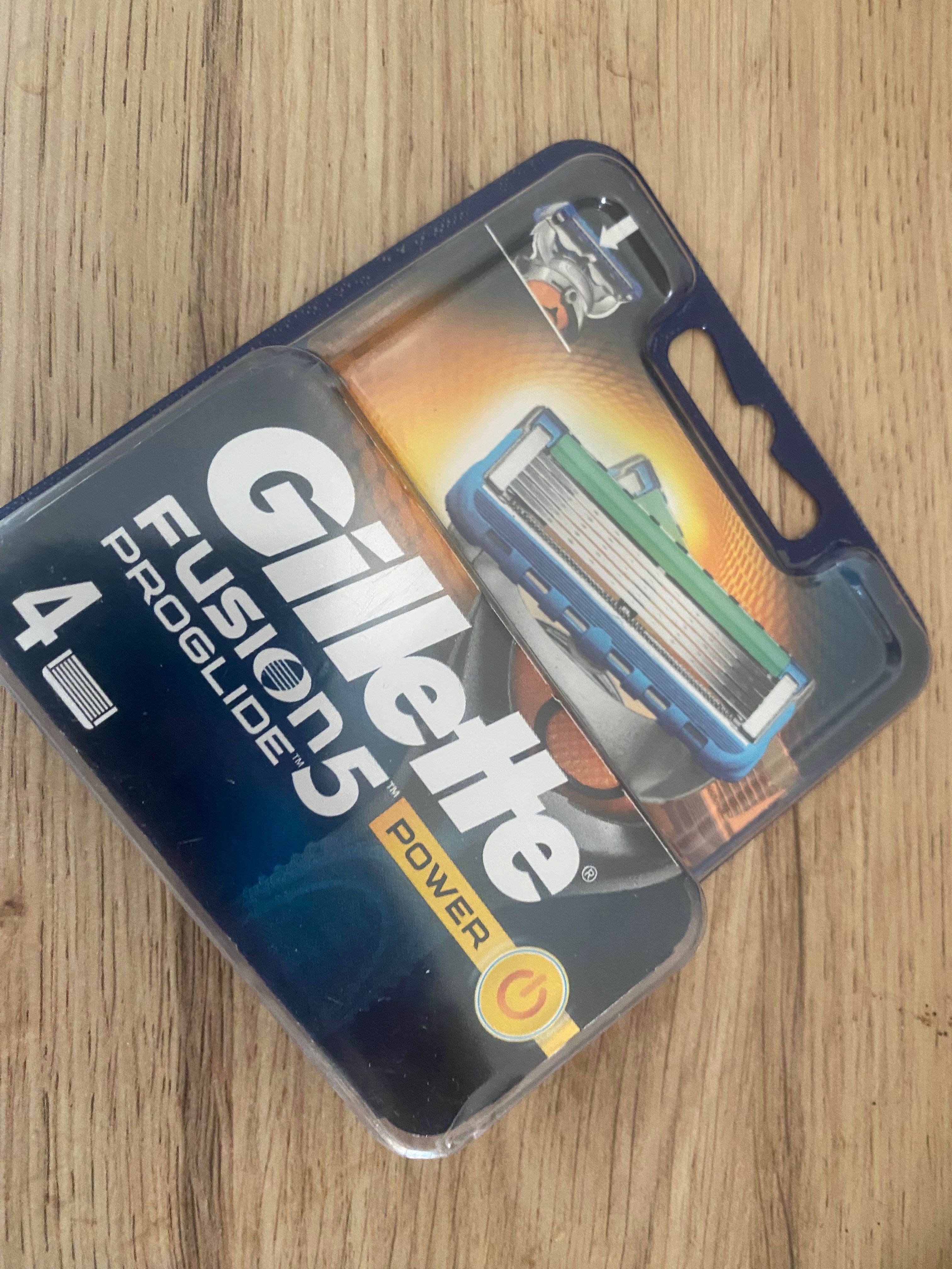 Ножчета за самобръсначка  4 броя, Gillette Fusion 5 ProGlide Power