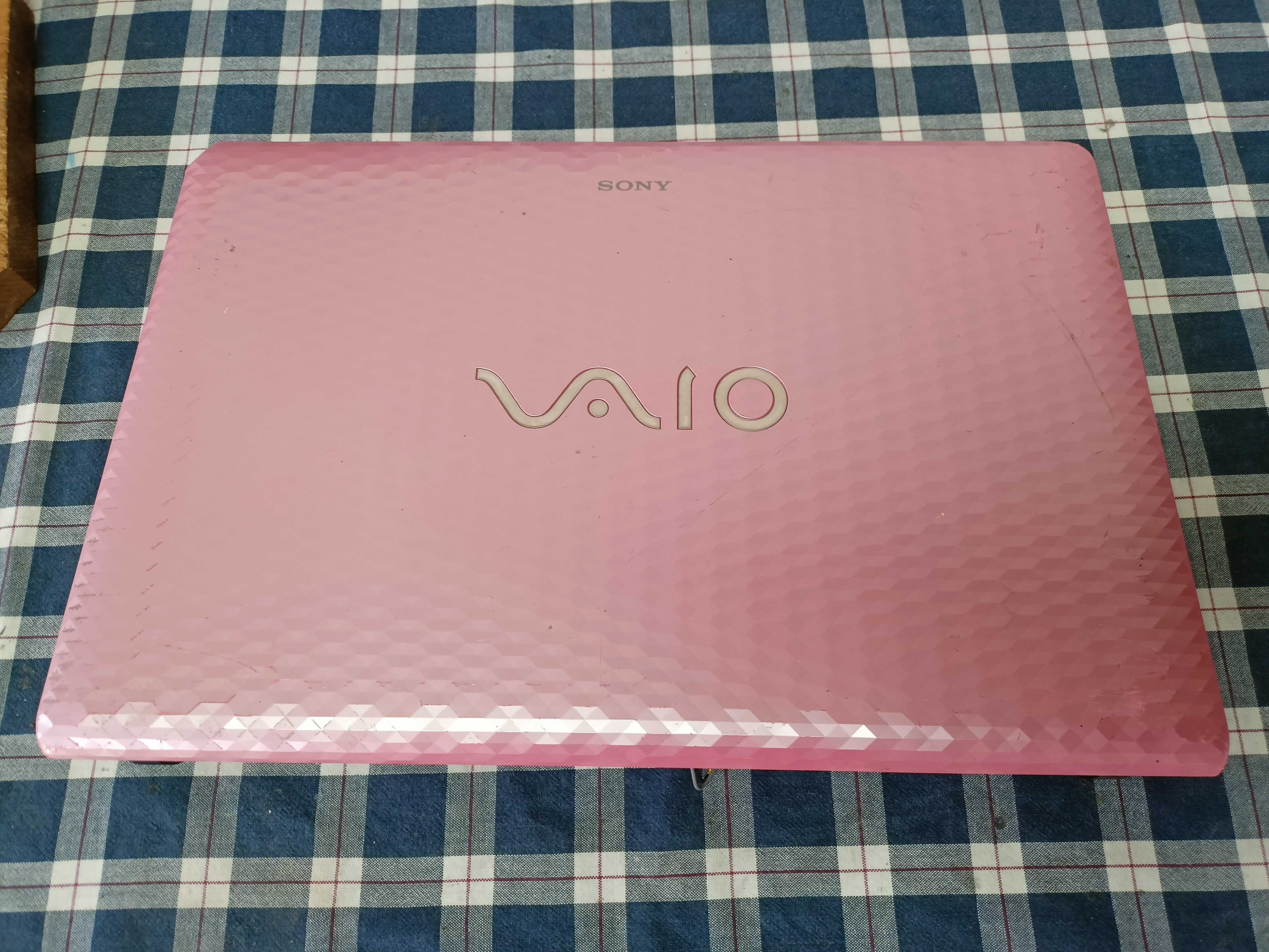 Dezmembrez Sony Vaio PCG-71811m 71911m - PretMic