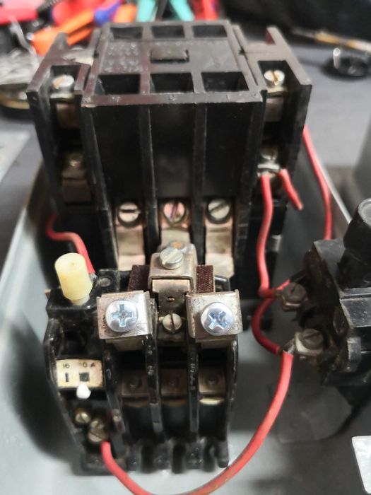 Пускател за двигател