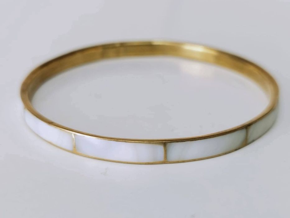 Veche bratara din alama cu sidef incrustat